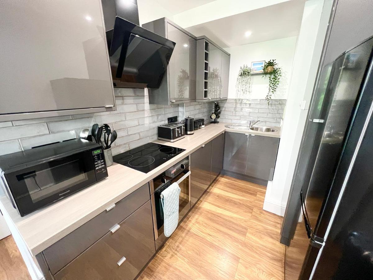 Lovely Apartment, One Minute From Bournemouth Beach And Town. Екстериор снимка