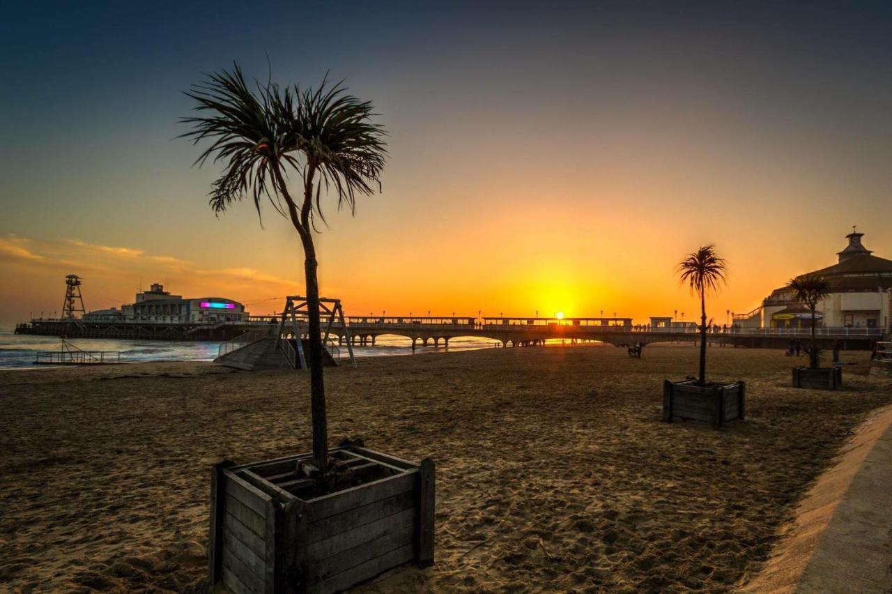 Lovely Apartment, One Minute From Bournemouth Beach And Town. Екстериор снимка